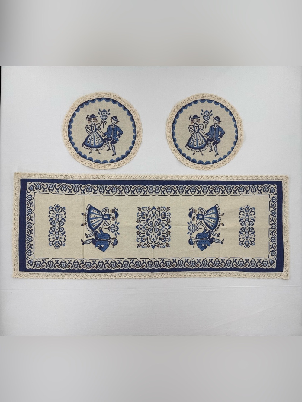 Vintage Dutch Folk Art Table Runner Doily Set Blue Cream Lace 3 Piece
